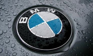 BMW     i8