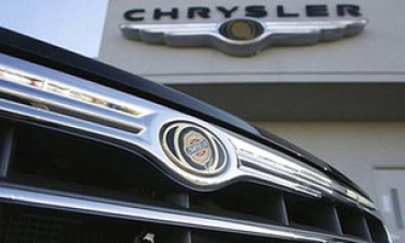 Chrysler намерен выпустить гибридные седан и минивэн
