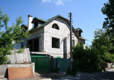 Под Киевом арендовать загородный дом можно бесплатно