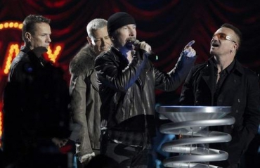  U2      2012 