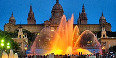 Летняя программа Барселоны предлагает ночные развлечения
