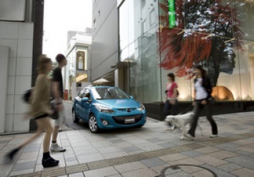 Mazda начала выпуск сверхэкономичной «двойки»