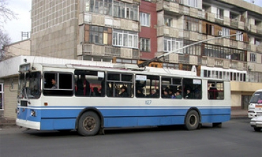 В Мурманске в троллейбусы заманивают бесплатным интернетом