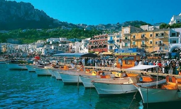 Остров Капри стал жемчужиной Неаполитанского залива