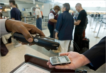 Покупка авиабилетов в онлайн-сервисе: достоинства и недостатки