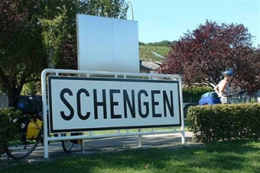 Украинцы смогут свободно въезжать в Шенгенскую зону