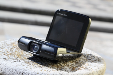 LEGRIA mini - новая видеокамера от Canon