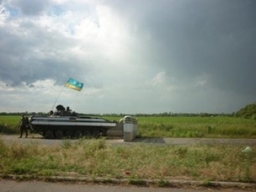 Террористы утверждают, что 2 украинских БТР уничтожили