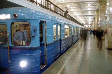Супружеская пара из Луганской области пыталась покончить с собой в киевском метрополитене
