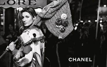 Самая дорогая модель мира стала лицом Chanel