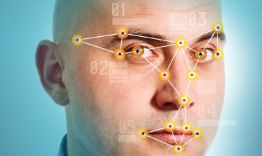 Новейший алгоритм для распознавания лиц