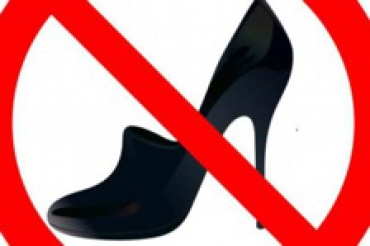 В Италии студентам запретили каблуки